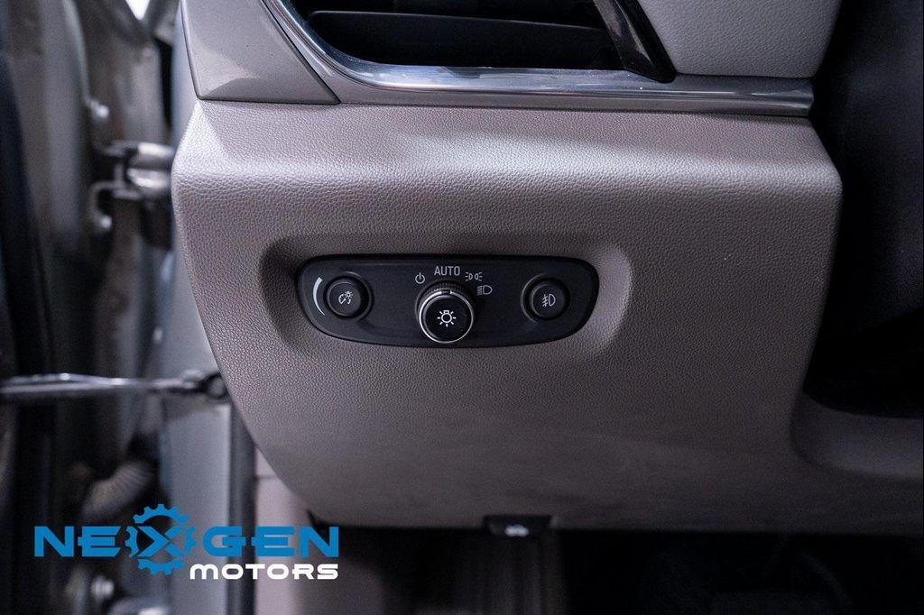 used 2018 Chevrolet Traverse car, priced at $13,495