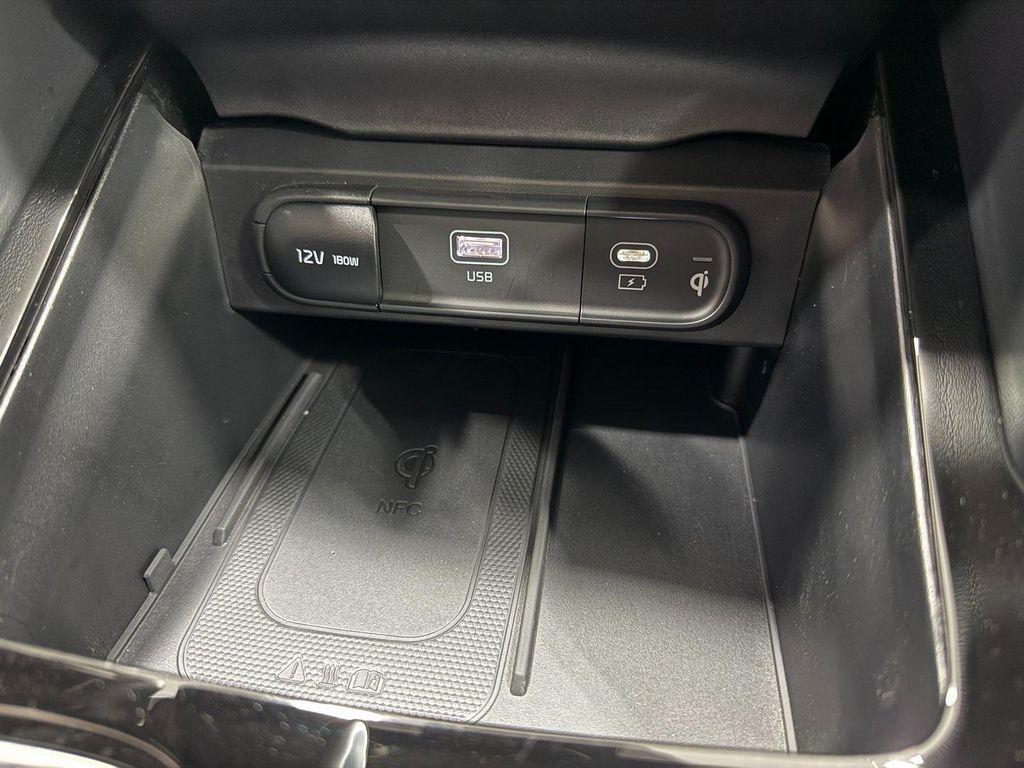 used 2025 Kia Telluride car, priced at $38,995