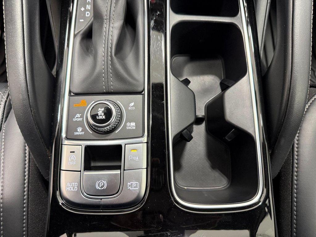 used 2025 Kia Telluride car, priced at $38,995