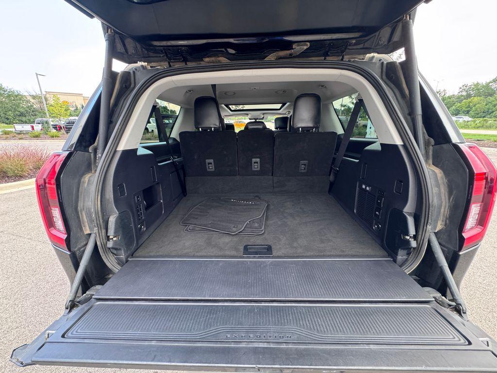 used 2025 Ford Expedition Max car, priced at $64,494