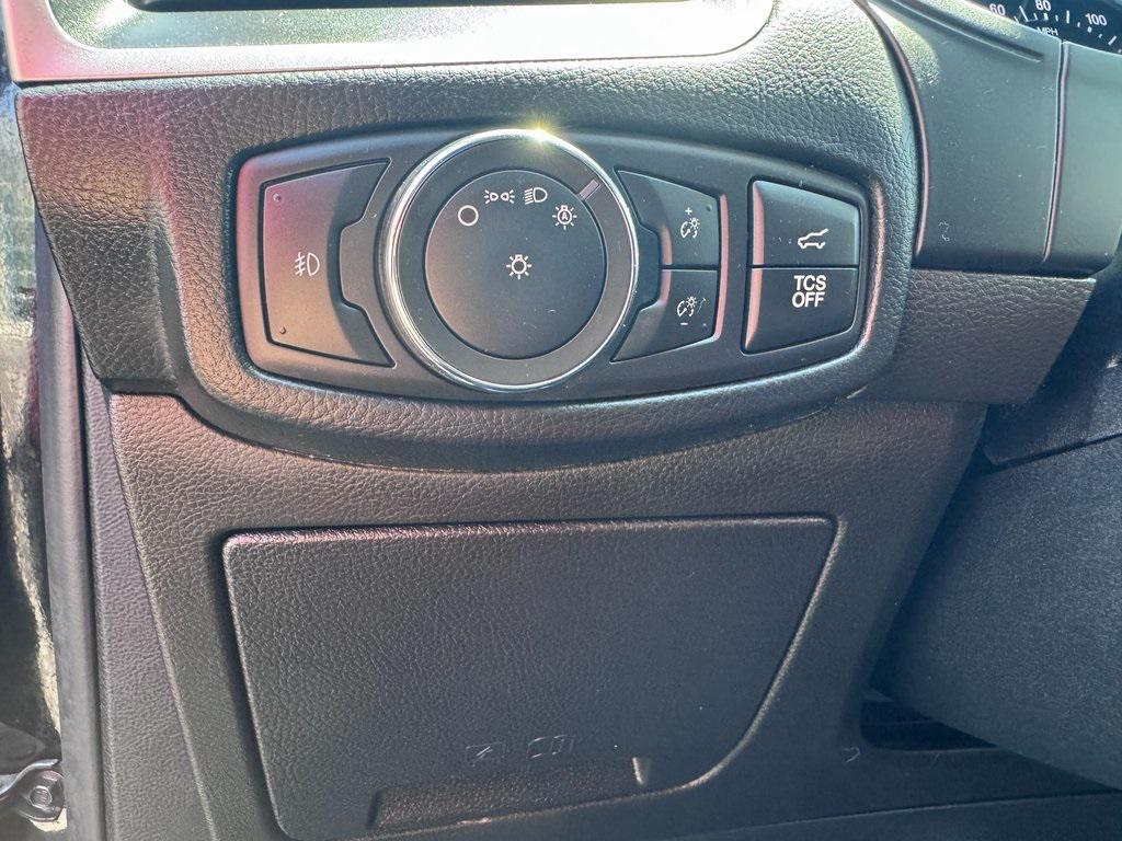 used 2022 Ford Edge car, priced at $25,777