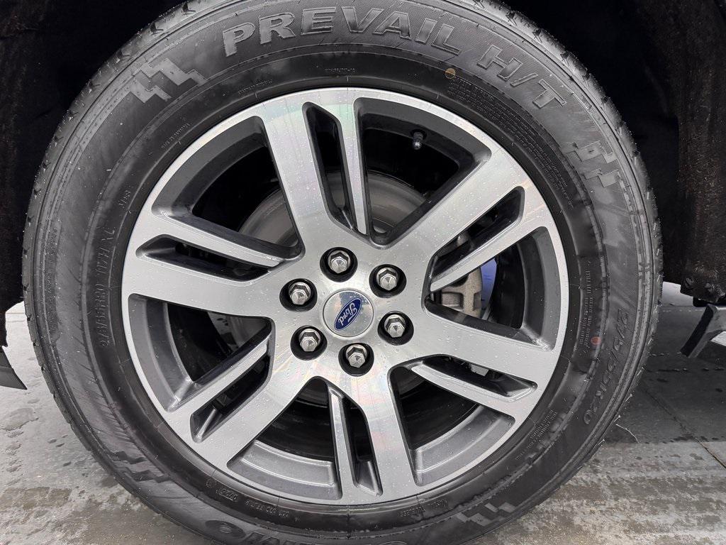 used 2023 Ford Expedition Max car, priced at $45,997