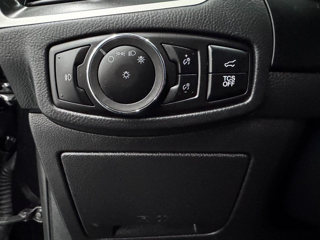 used 2024 Ford Edge car, priced at $30,495