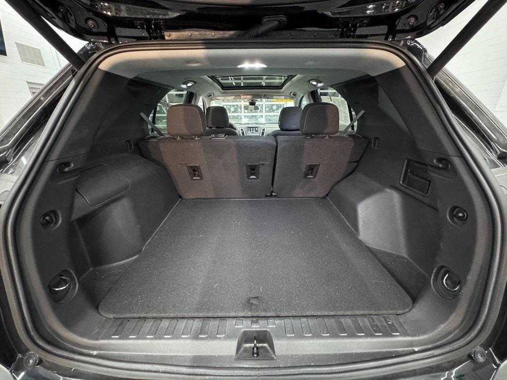 used 2022 Chevrolet Equinox car, priced at $20,884