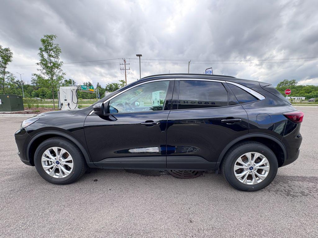 used 2023 Ford Escape car, priced at $27,497