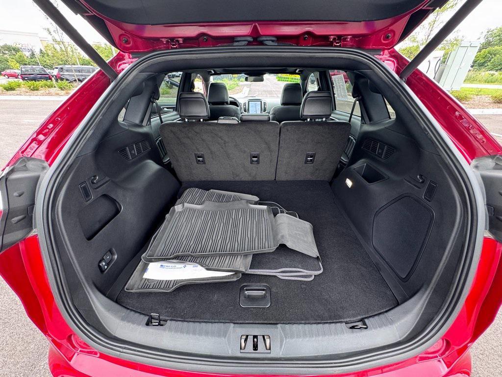 used 2024 Ford Edge car, priced at $36,997