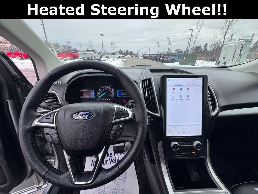 used 2024 Ford Edge car, priced at $28,455