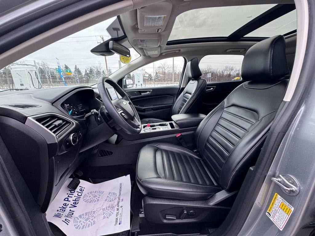 used 2024 Ford Edge car, priced at $28,455