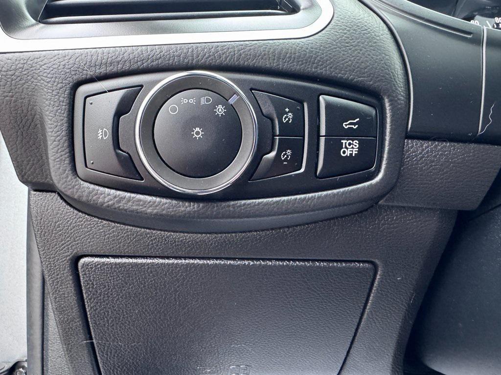 used 2024 Ford Edge car, priced at $28,455