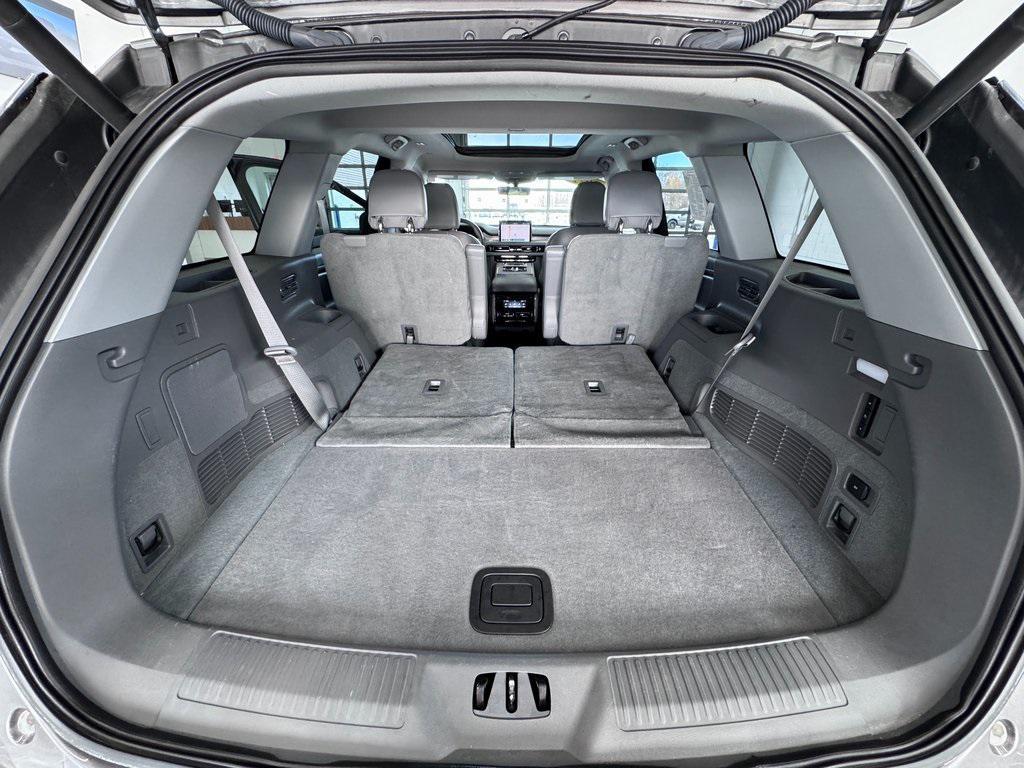 used 2021 Lincoln Aviator car, priced at $33,995