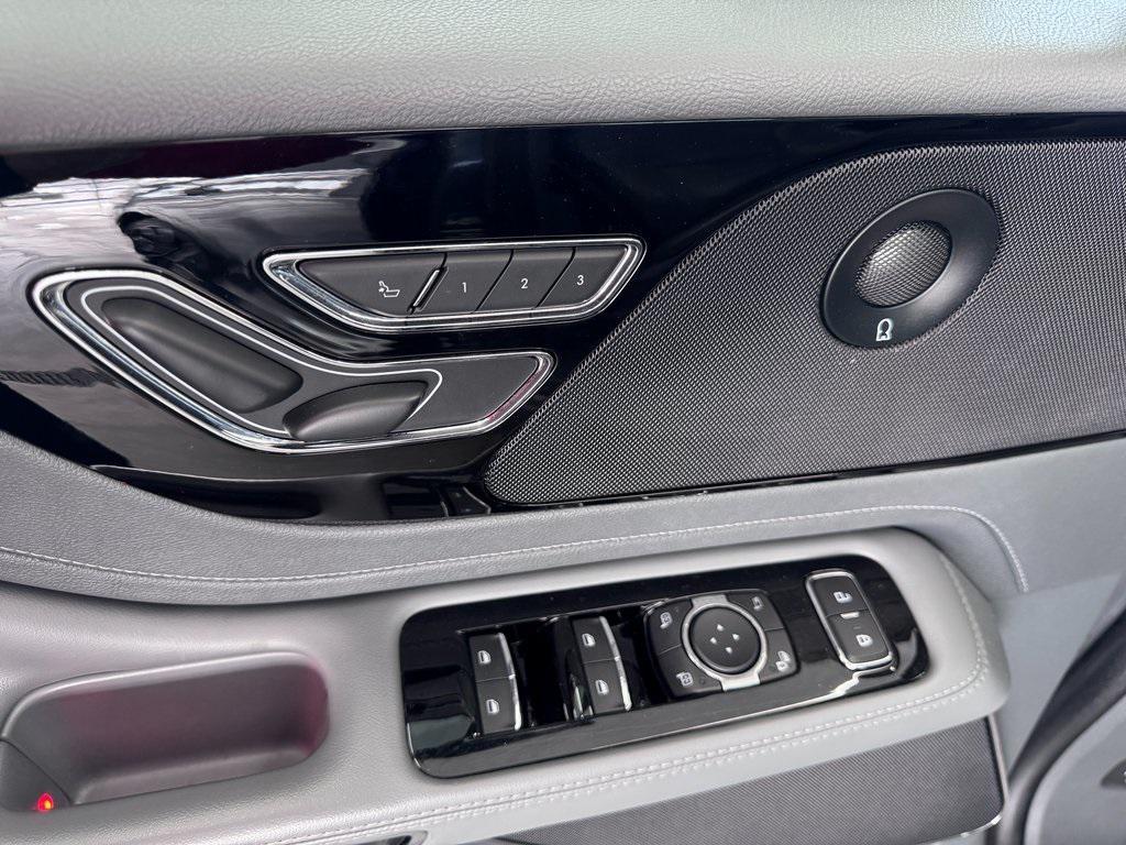 used 2021 Lincoln Aviator car, priced at $33,995