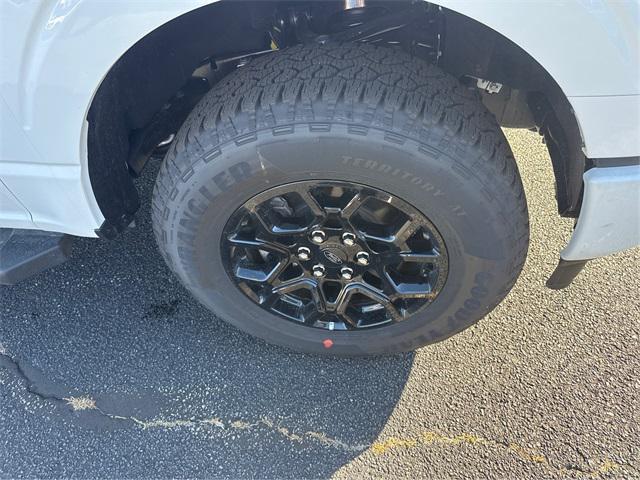 new 2025 Ford F-150 car, priced at $54,153