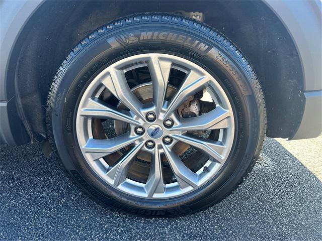 used 2022 Ford Explorer car, priced at $29,027