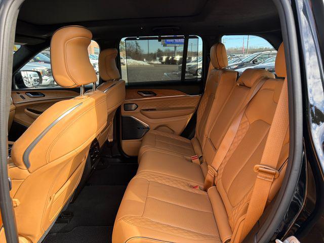 used 2022 Jeep Grand Cherokee car, priced at $27,990