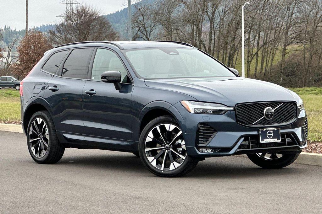 new 2026 Volvo XC60 car, priced at $58,105