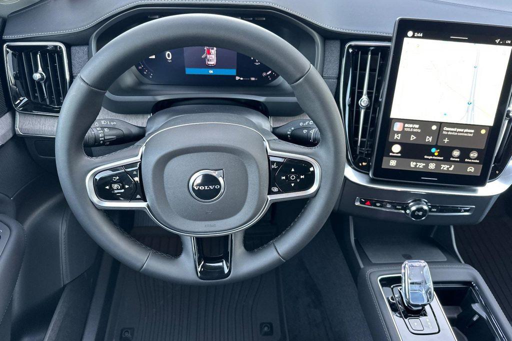 new 2026 Volvo XC90 car, priced at $75,990