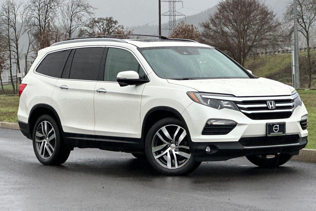 used 2017 Honda Pilot car, priced at $19,252