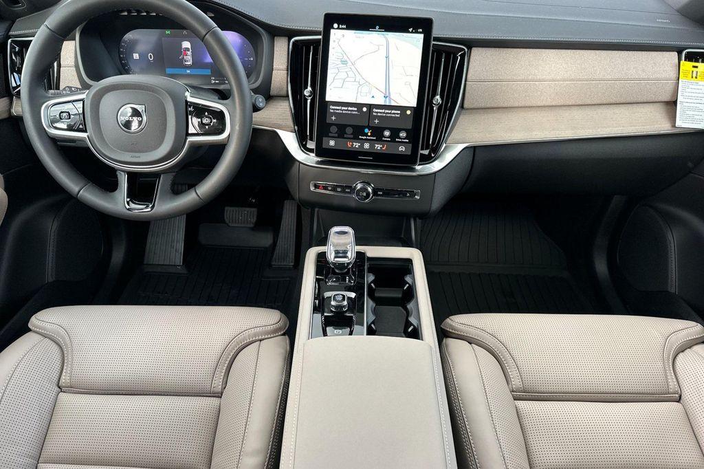 new 2026 Volvo XC90 Plug-In Hybrid car, priced at $83,625