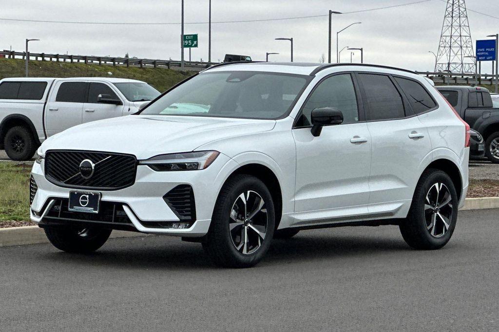 new 2026 Volvo XC60 car, priced at $47,595