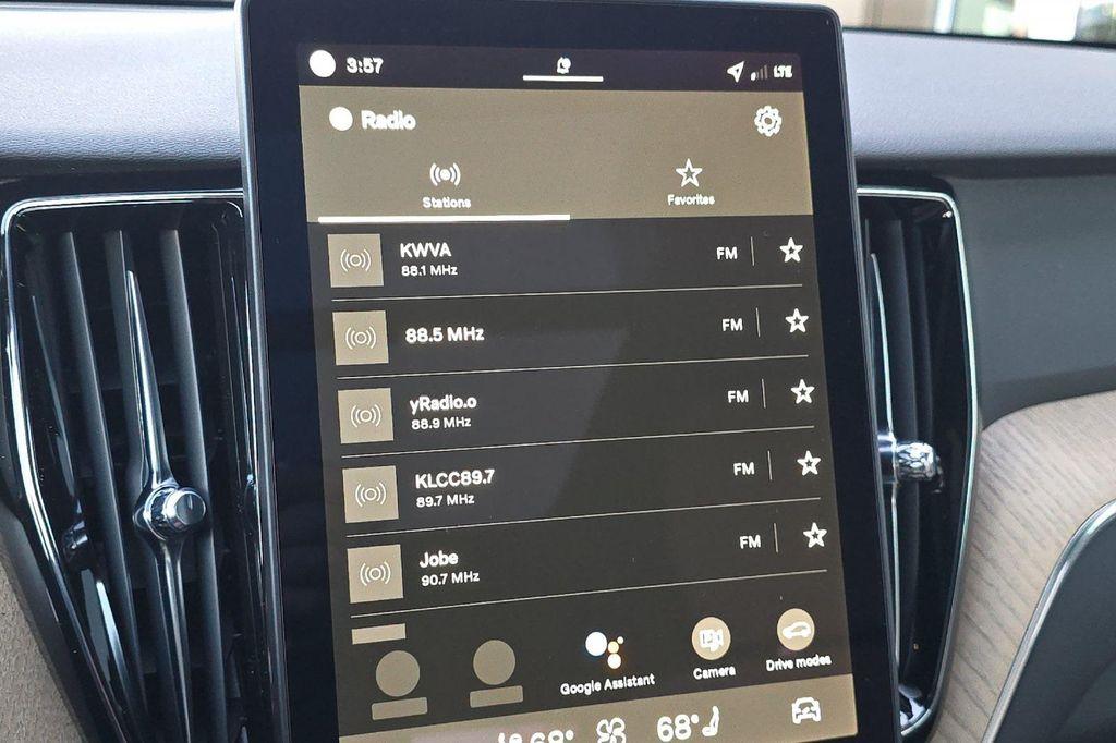 new 2026 Volvo XC60 car, priced at $56,485