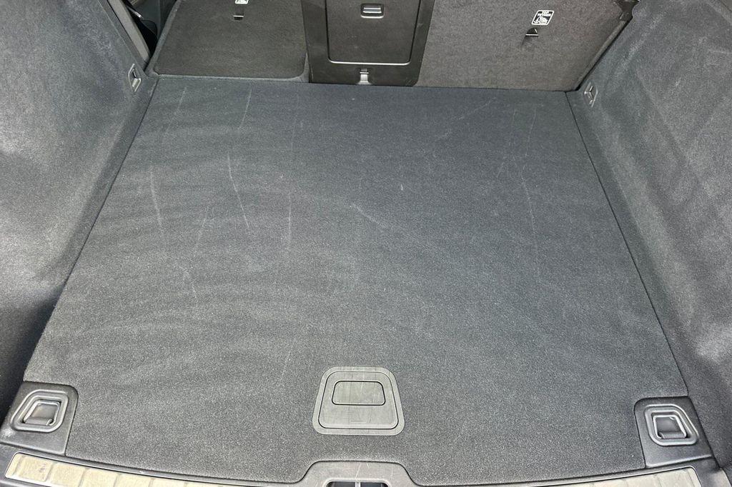 used 2025 Volvo XC60 car, priced at $37,000