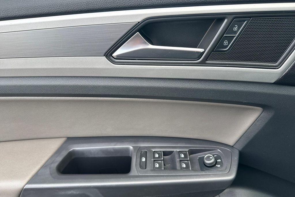 used 2021 Volkswagen Atlas car, priced at $21,800