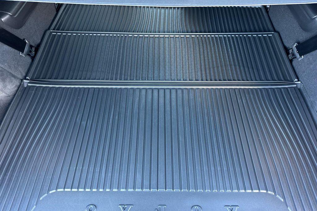 new 2026 Volvo XC90 car, priced at $74,230