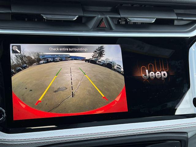 new 2026 Jeep Cherokee car, priced at $39,045