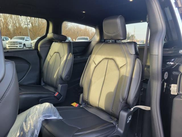 new 2026 Chrysler Pacifica car, priced at $42,877