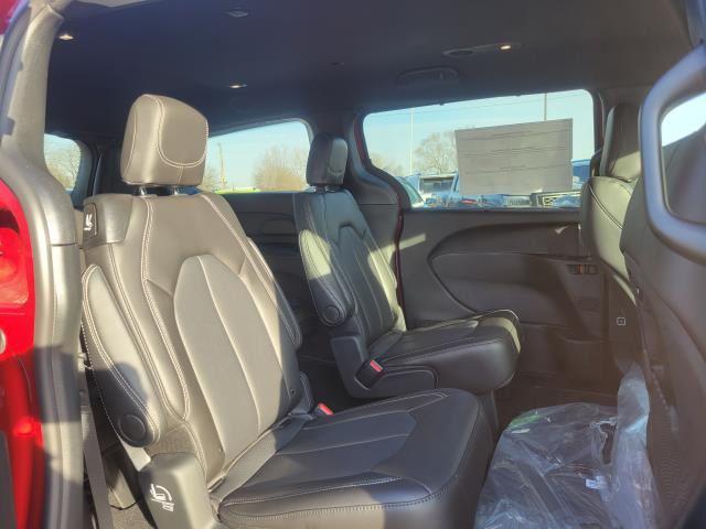 new 2026 Chrysler Pacifica car, priced at $45,395
