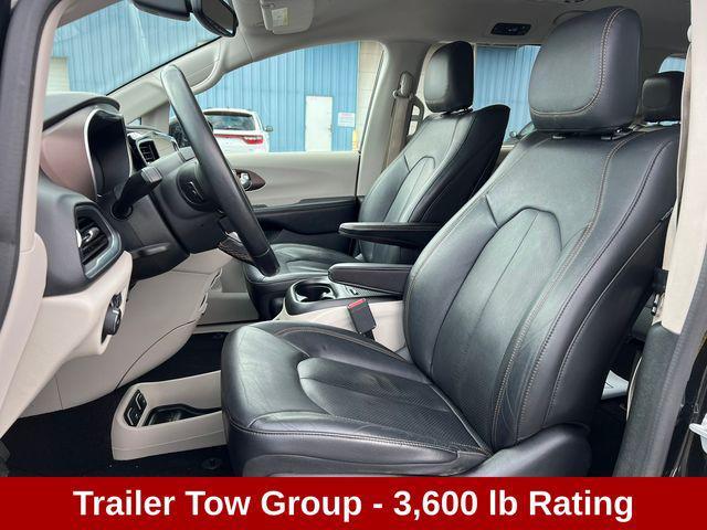 used 2018 Chrysler Pacifica car, priced at $15,997