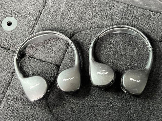 used 2018 Chrysler Pacifica car, priced at $15,997