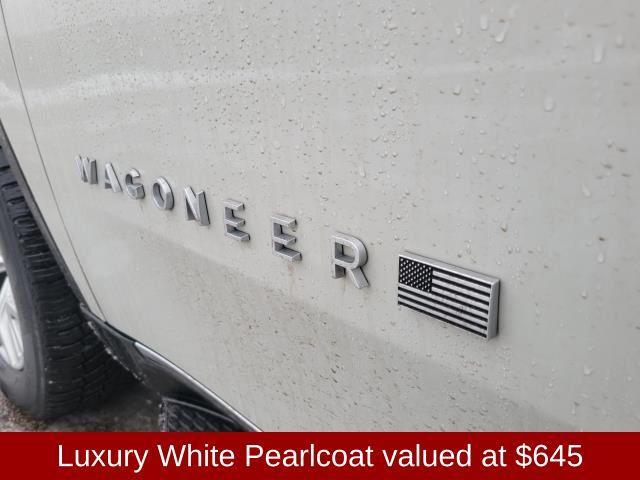 used 2022 Jeep Wagoneer car, priced at $39,997