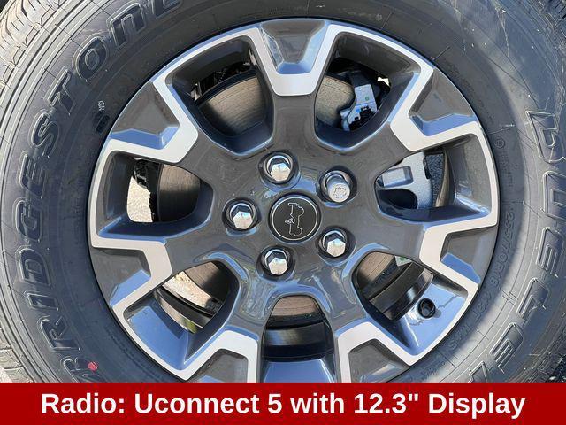 new 2026 Jeep Gladiator car, priced at $47,022