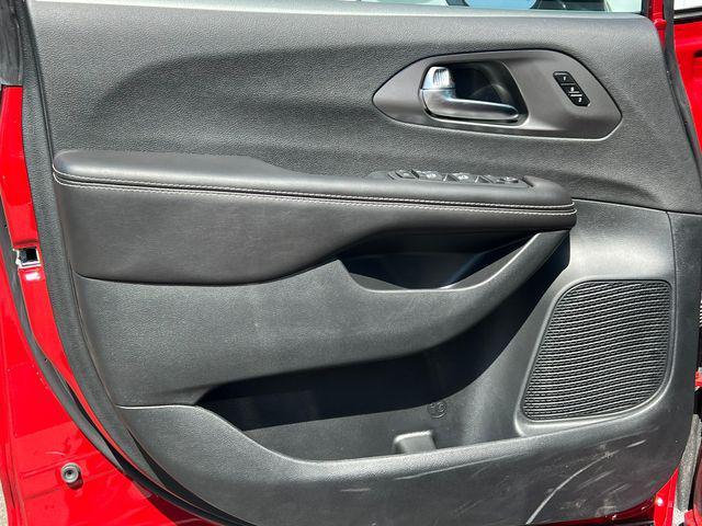 new 2026 Chrysler Pacifica car, priced at $43,323