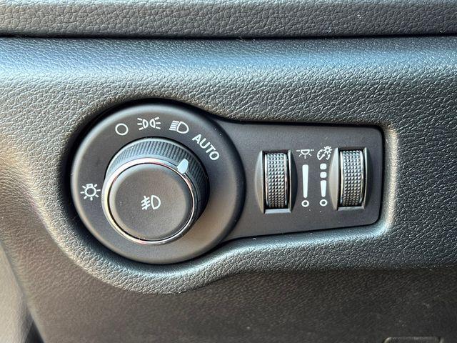 new 2026 Chrysler Pacifica car, priced at $43,323