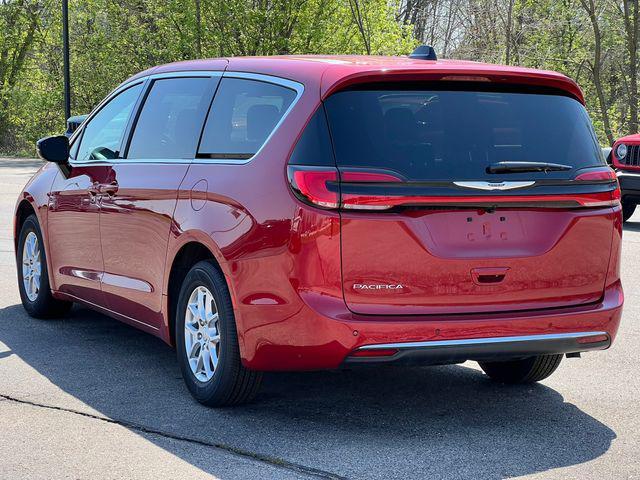 new 2026 Chrysler Pacifica car, priced at $40,804