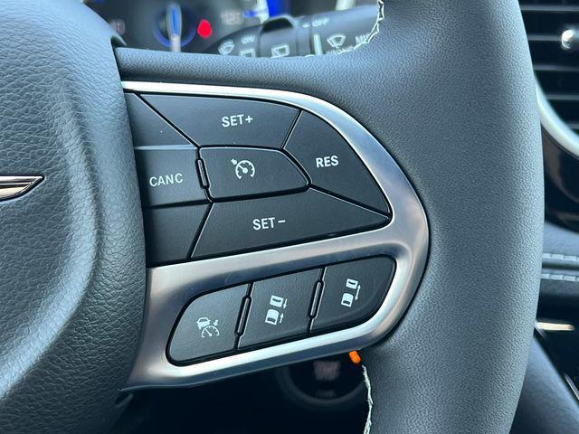 new 2026 Chrysler Pacifica car, priced at $40,804