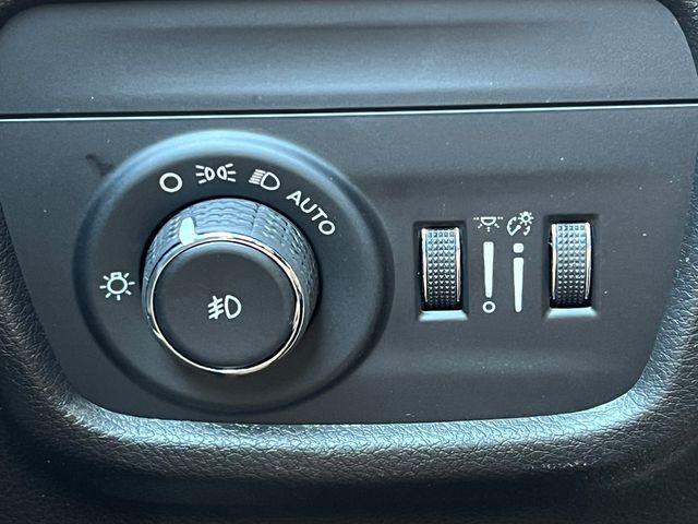 new 2026 Jeep Grand Cherokee car, priced at $46,023