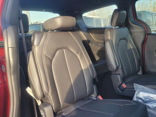 new 2026 Chrysler Pacifica car, priced at $45,757