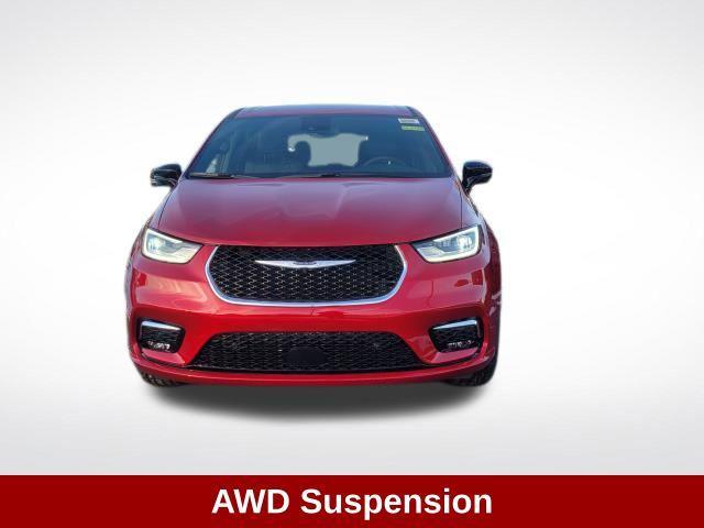 new 2026 Chrysler Pacifica car, priced at $45,757