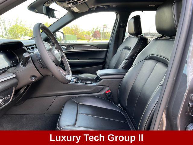 used 2024 Jeep Grand Cherokee car, priced at $35,997