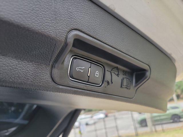 used 2022 Ford Explorer car, priced at $25,500