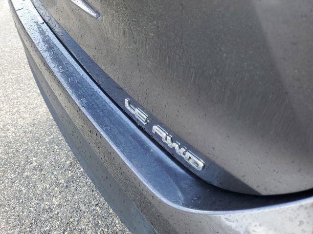 used 2024 Toyota Highlander car, priced at $32,500