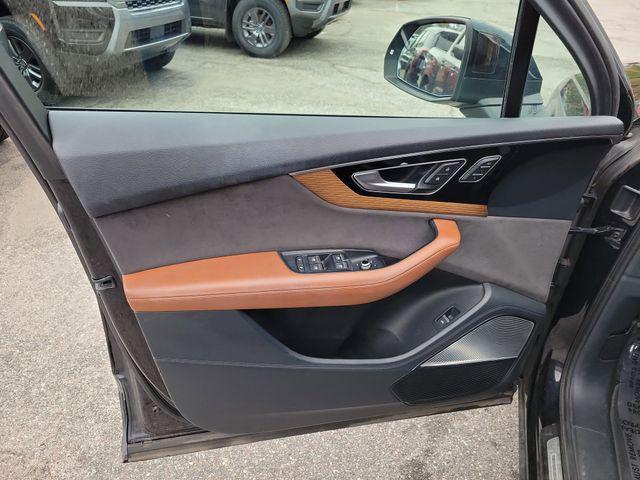 used 2017 Audi Q7 car, priced at $16,000