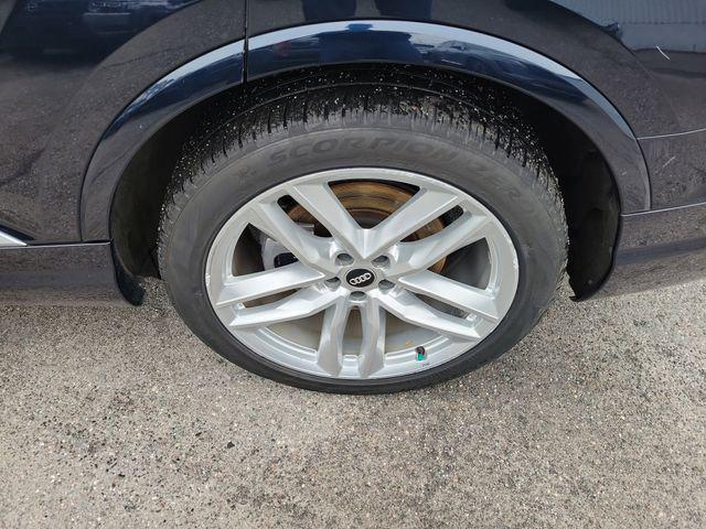 used 2017 Audi Q7 car, priced at $16,000