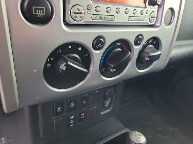 used 2013 Toyota FJ Cruiser car, priced at $21,000