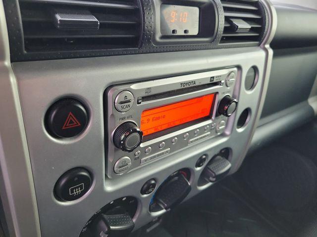 used 2013 Toyota FJ Cruiser car, priced at $21,000