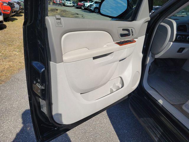 used 2012 Chevrolet Avalanche car, priced at $11,500