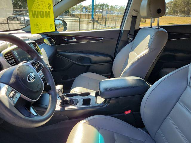 used 2020 Kia Sorento car, priced at $14,000